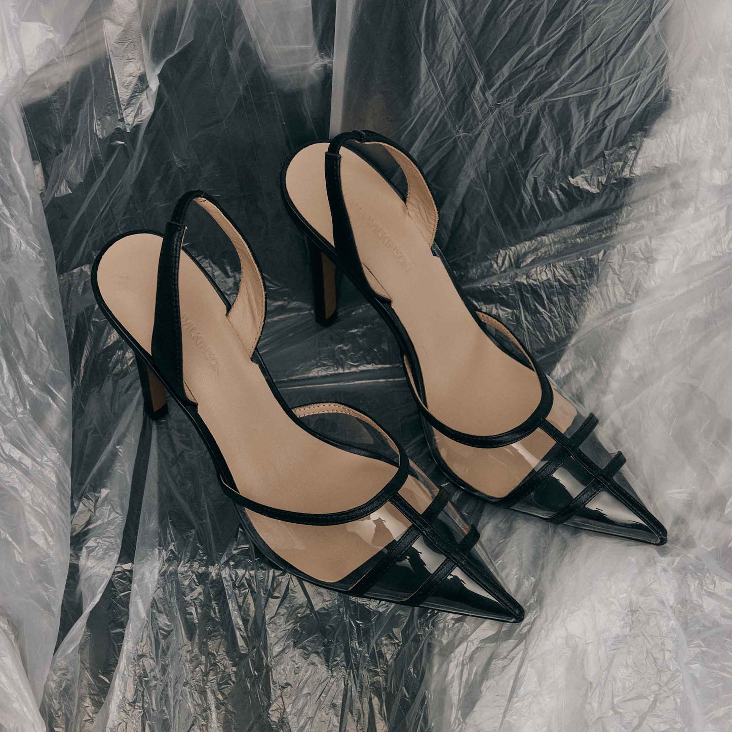 Jade Black - Lana Wilkinson