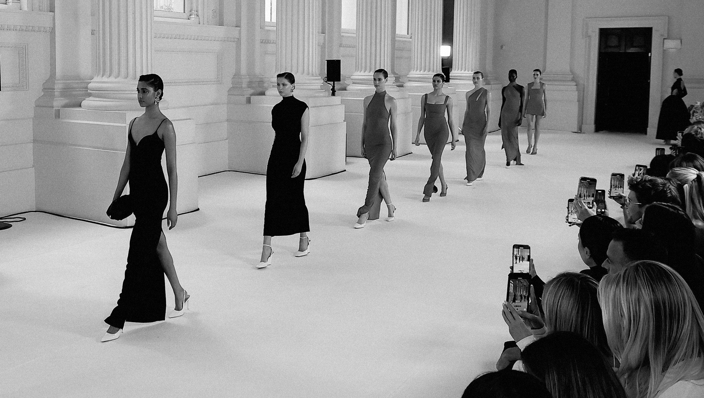 Effie Kats Runway | Lana Wilkinson Official