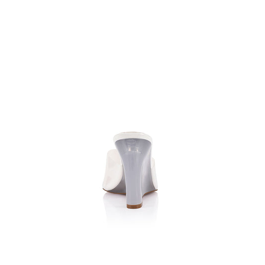 Sera Wedge White Vinylite - Lana Wilkinson